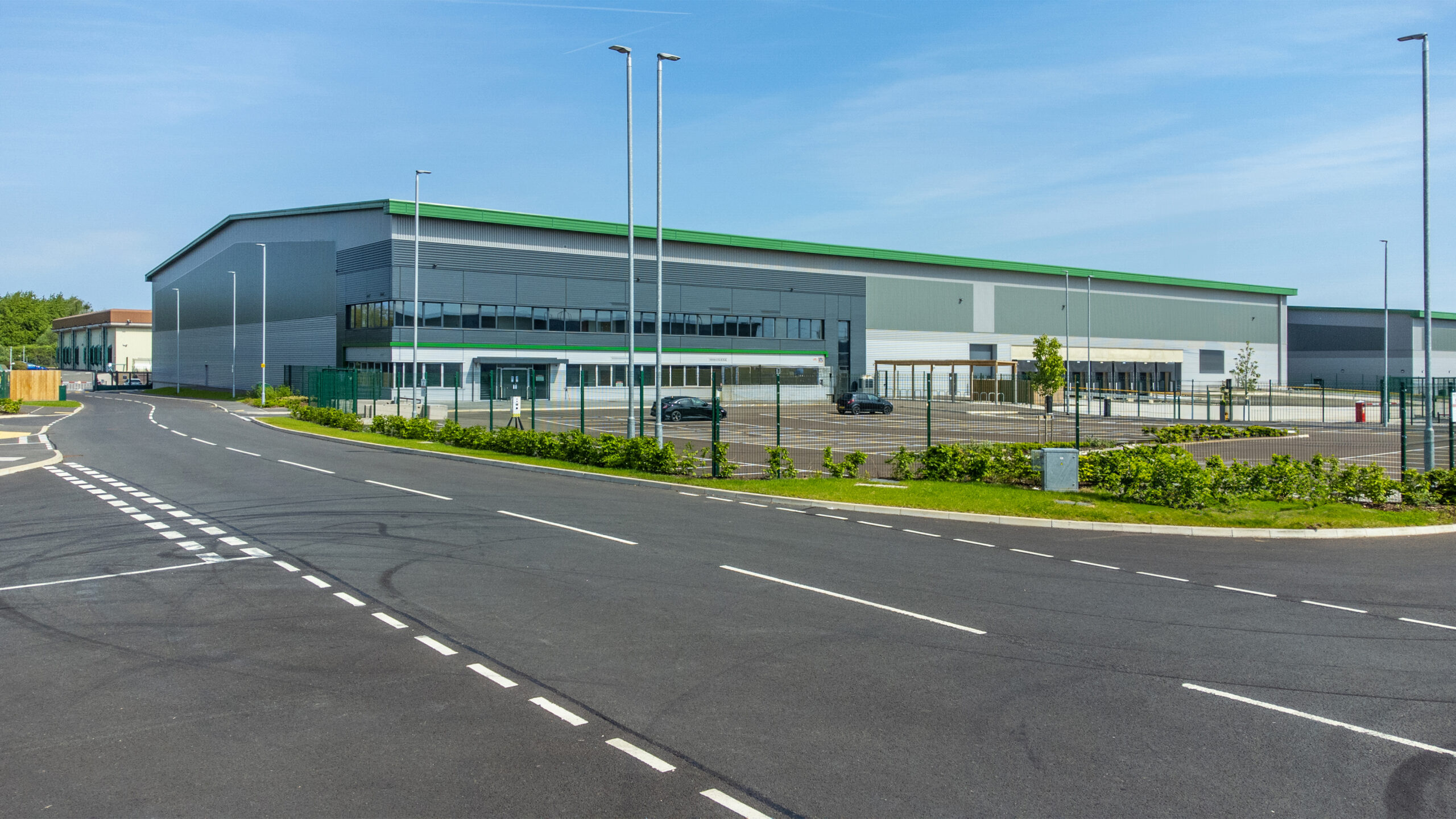 MAJOR NOTTINGHAM INDUSTRIAL BUSINESS FIXED ON POWER PARK NOTTINGHAM FOR NEW 100,000 SQ FT WAREHOUSE HQ | Innes England